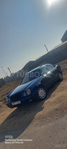 Mercedes E 200 1996, 240,000 km - 2.0 l - Ağstafa