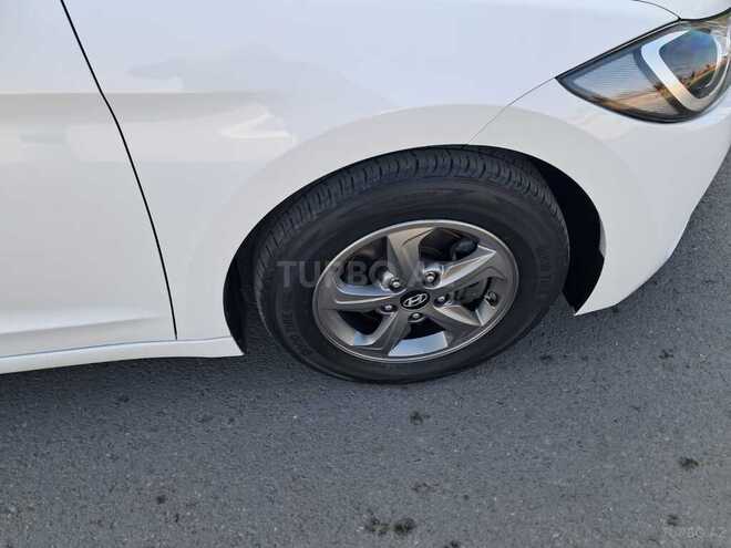 Hyundai Avante 2015, 171,000 km - 1.6 л - Gəncə