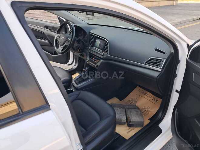 Hyundai Avante 2015, 171,000 km - 1.6 л - Gəncə