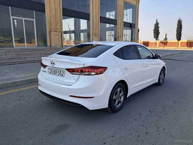 Hyundai Avante 2015, 171,000 km - 1.6 л - Gəncə