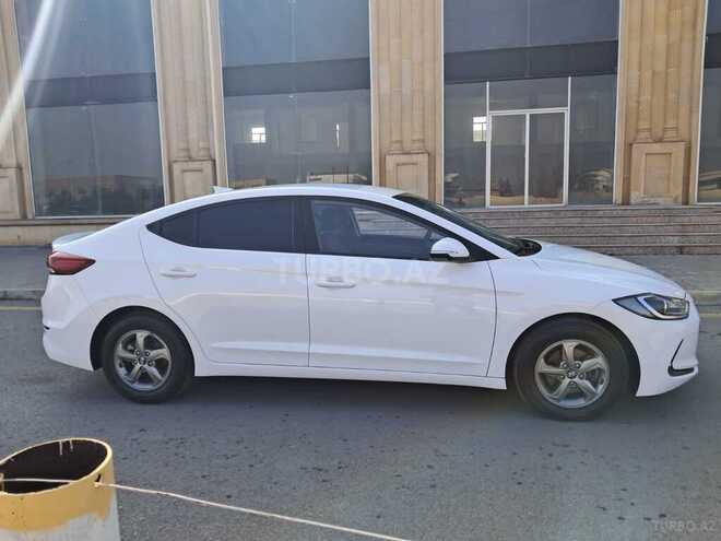 Hyundai Avante 2015, 171,000 km - 1.6 л - Gəncə