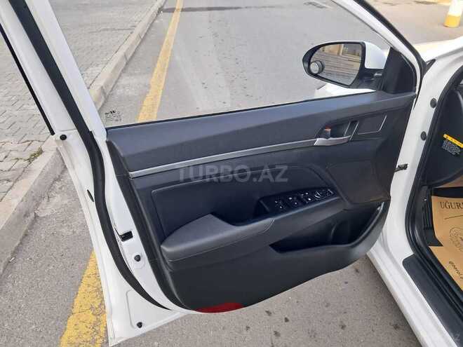 Hyundai Avante 2015, 171,000 km - 1.6 л - Gəncə