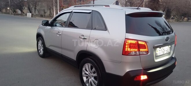 Kia Sorento 2009, 195,854 km - 2.2 l - Sabirabad