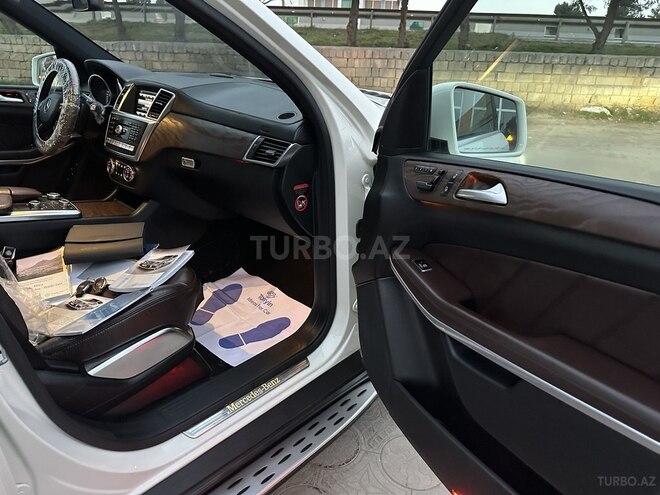 Mercedes GL 500 4MATIC 2013, 143,778 km - 4.7 l - Bakı