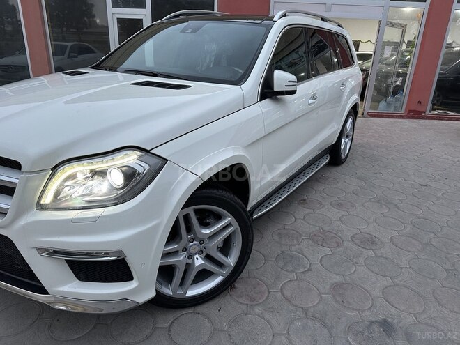 Mercedes GL 500 4MATIC 2013, 143,778 km - 4.7 l - Bakı
