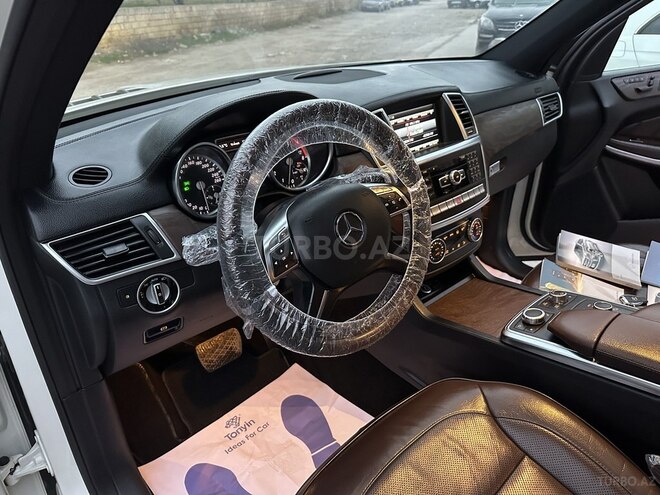 Mercedes GL 500 4MATIC 2013, 143,778 km - 4.7 l - Bakı