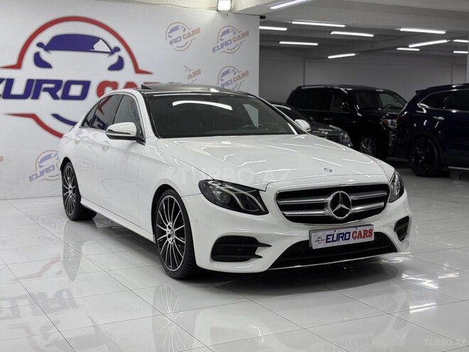 Mercedes E 300-21