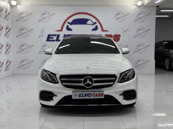 Mercedes E 300-1