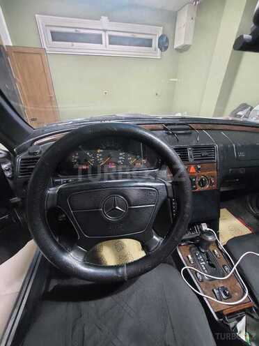 Mercedes C 200 d 1997, 613,300 km - 2.2 l - Bakı
