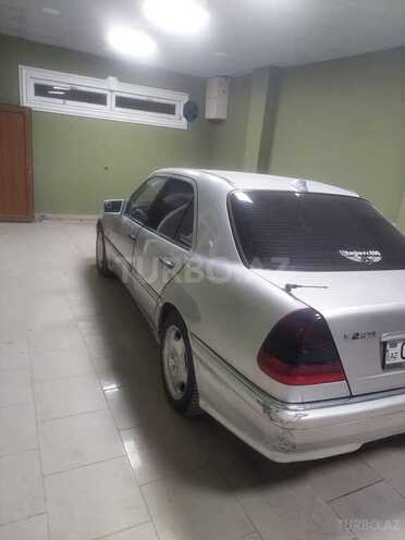 Mercedes C 200 d 1997, 613,300 km - 2.2 l - Bakı