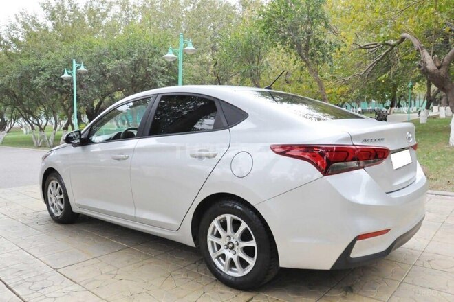 Hyundai Accent 2019, 105,000 km - 1.6 l - Bakı