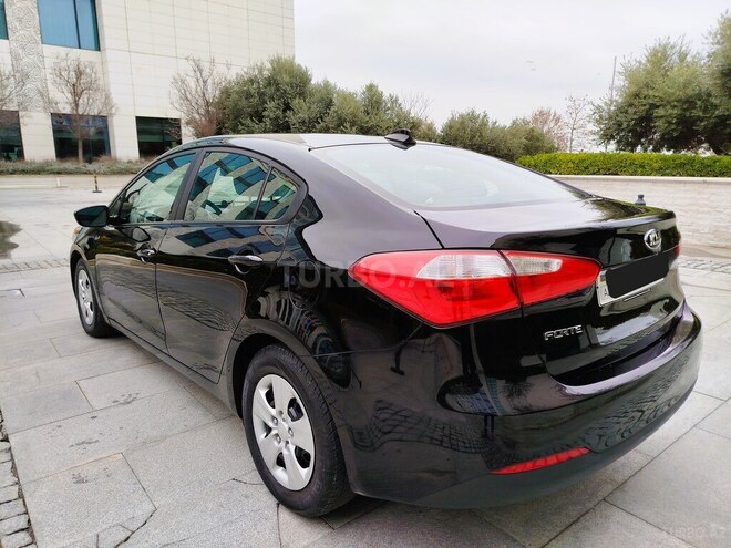 Kia Cerato-7