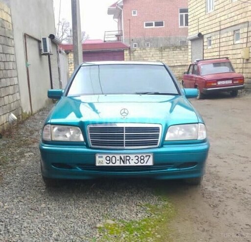 Mercedes C 200 1998, 398,741 km - 2.0 l - Beyləqan