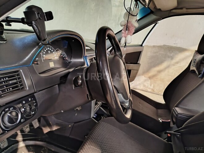 LADA (VAZ) Priora-9