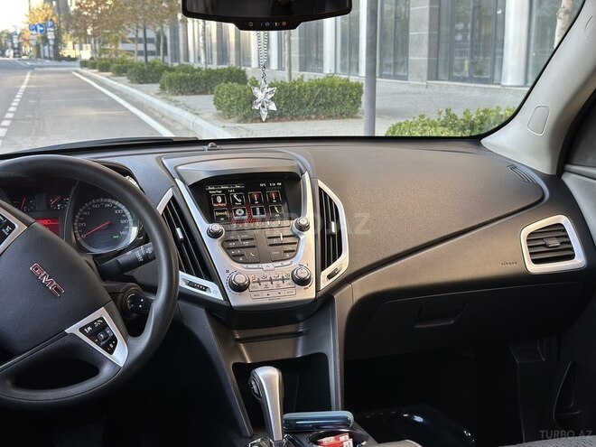 GMC Terrain-12