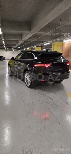 Jaguar F-Pace 2017, 210,000 km - 2.0 l - Bakı