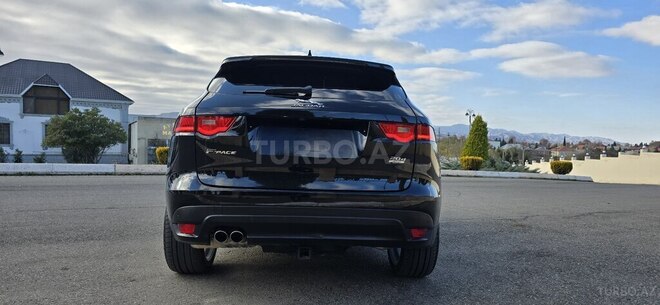 Jaguar F-Pace 2017, 210,000 km - 2.0 l - Bakı