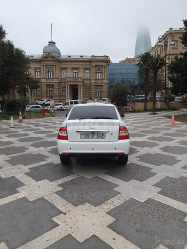 LADA (VAZ) Priora 2015, 211,000 km - 1.6 l - Bakı
