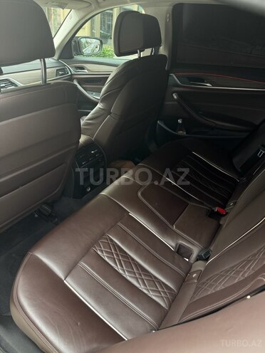 BMW 520 2019, 81,000 km - 2.0 l - Bakı