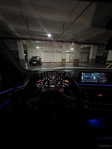 BMW 530 2018, 92,000 km - 2.0 л - Bakı