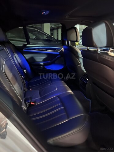 BMW 530 2018, 92,000 km - 2.0 л - Bakı