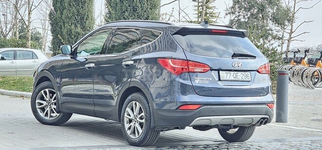 Hyundai Santa Fe-8