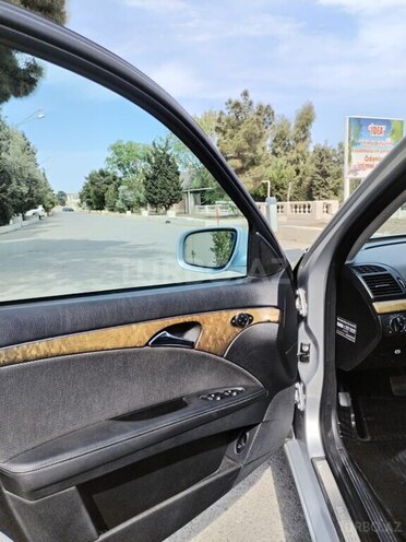 Mercedes E 220 d 2006, 290,000 km - 2.2 l - Bakı