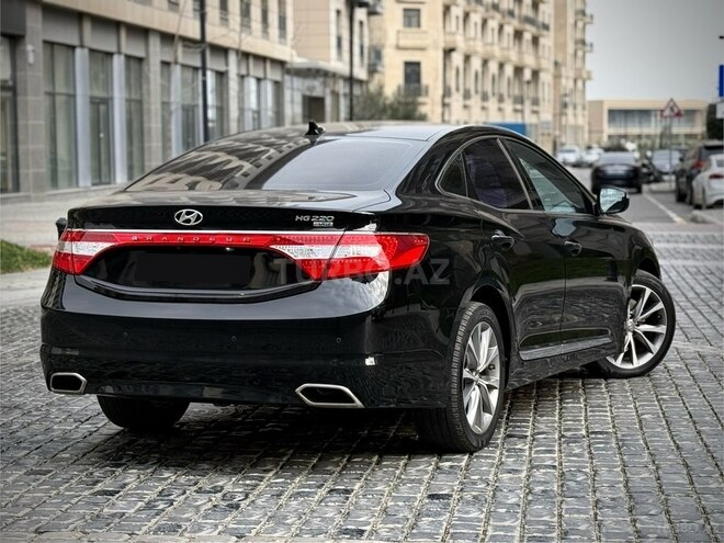 Hyundai Grandeur-9