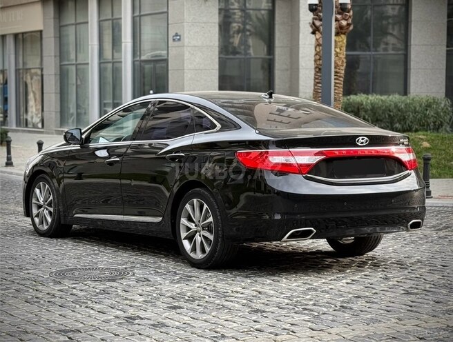 Hyundai Grandeur-8