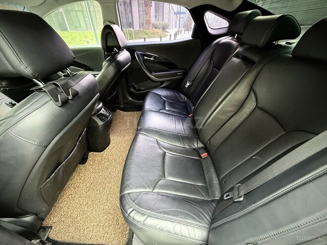 Hyundai Grandeur-13