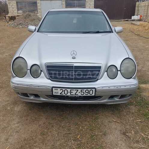 Mercedes E 220 d 2000, 450,000 km - 2.2 л - Gəncə