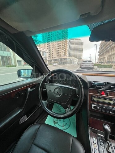 Mercedes C 280 1997, 313,336 km - 2.8 l - Bakı