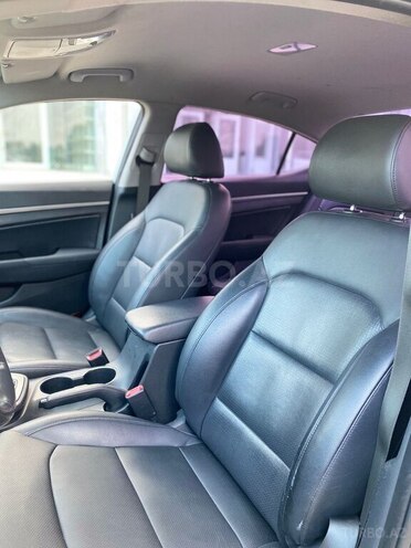 Hyundai Avante 2015, 178,000 km - 1.6 l - Bakı