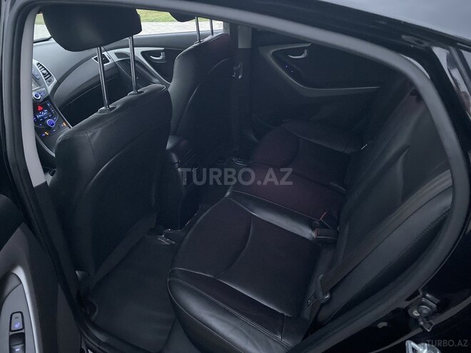 Hyundai Avante 2015, 155,000 km - 1.6 l - Bakı