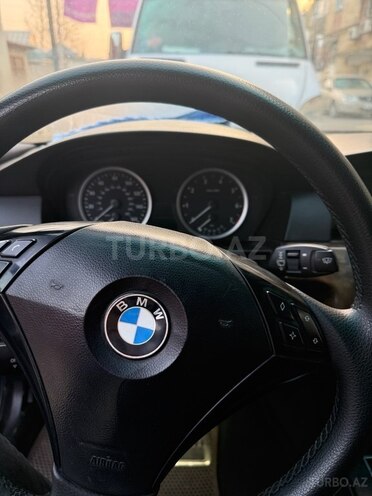 BMW 525 2004, 296,000 km - 2.5 л - Bakı