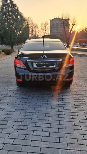 Hyundai Accent 2011, 175,000 km - 1.6 l - Şəki