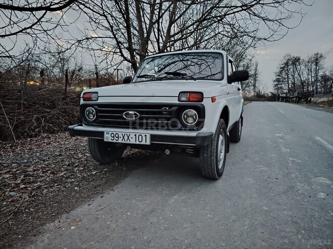 LADA (VAZ) Niva 2015, 156,000 km - 1.7 l - Qax