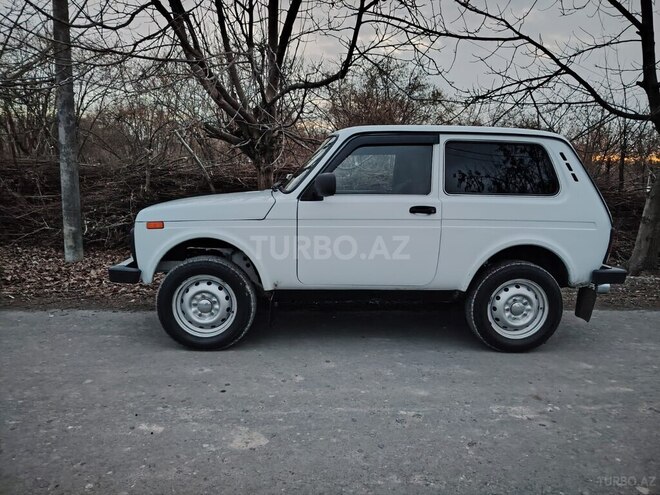 LADA (VAZ) Niva 2015, 156,000 km - 1.7 l - Qax
