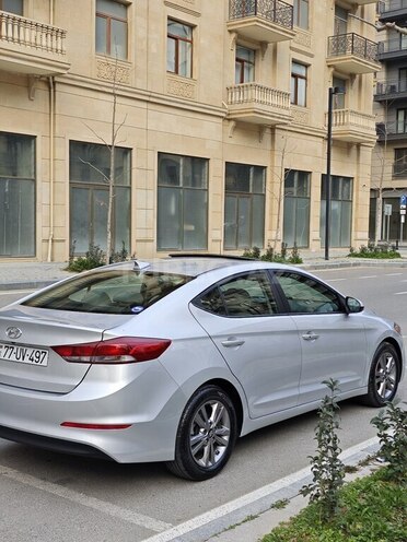 Hyundai Elantra 2017, 81,000 km - 2.0 l - Bakı