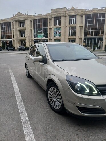 Opel Astra 2006, 324,000 km - 1.4 l - Bakı