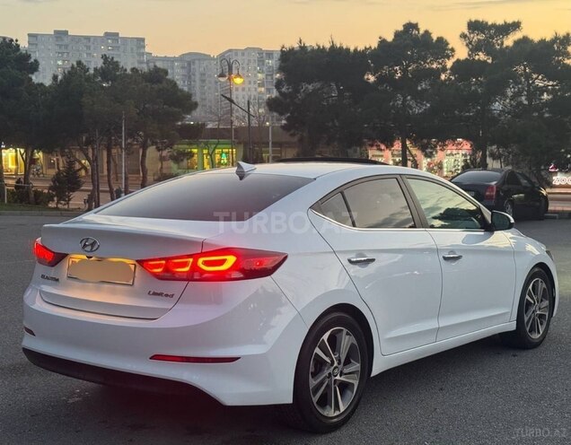 Hyundai Elantra 2016, 62,000 km - 2.0 l - Bakı