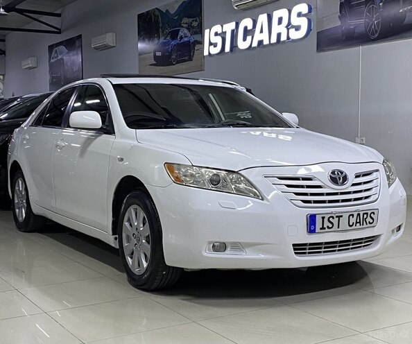 Toyota Camry-2