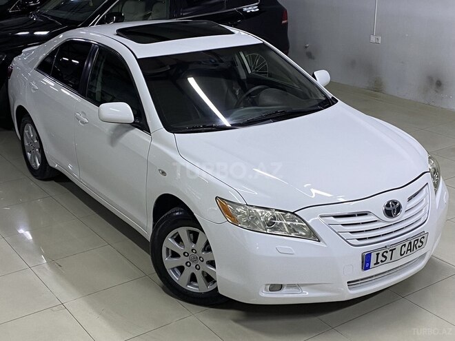 Toyota Camry-6