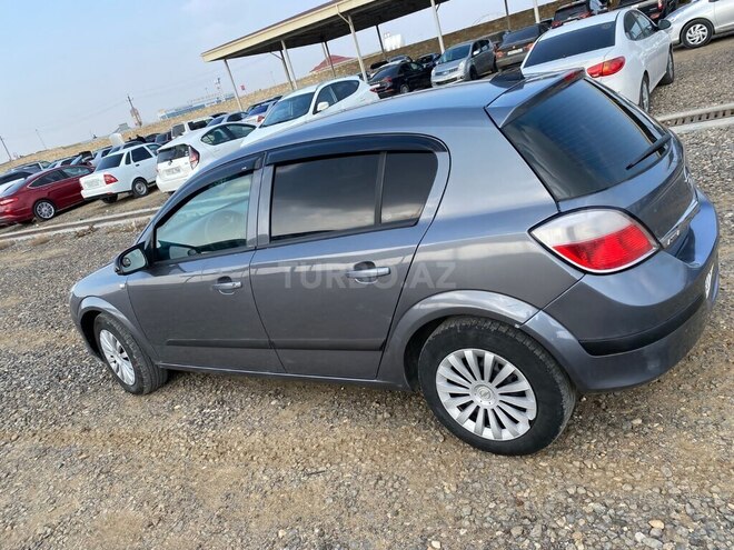 Opel Astra 2006, 266,000 km - 1.3 l - Bakı