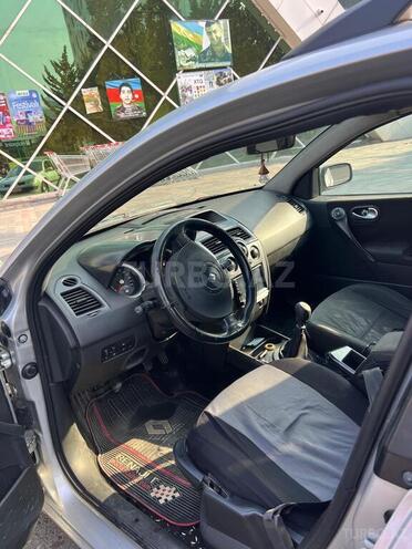 Renault Megane-12