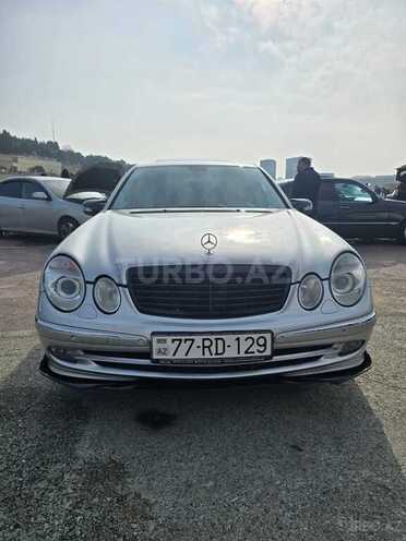 Mercedes E 320 2003, 215,000 km - 3.2 l - Bakı