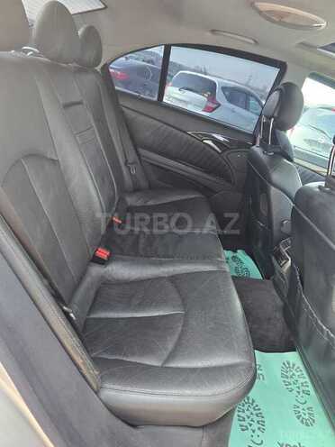 Mercedes E 320 2003, 215,000 km - 3.2 l - Bakı