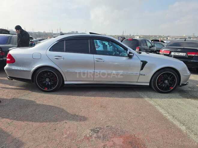 Mercedes E 320 2003, 215,000 km - 3.2 l - Bakı