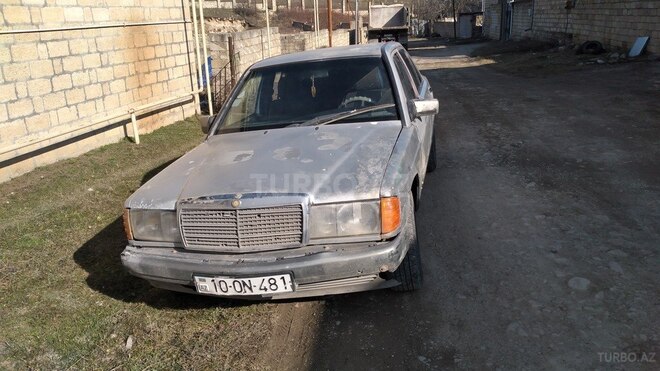 Mercedes 190 1990, 550,000 km - 1.8 l - Xudat