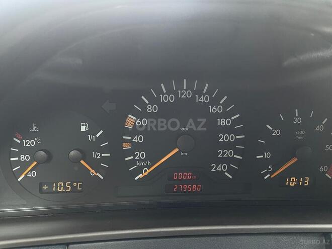 Mercedes E 220 d 1998, 283,000 km - 2.2 л - Bakı